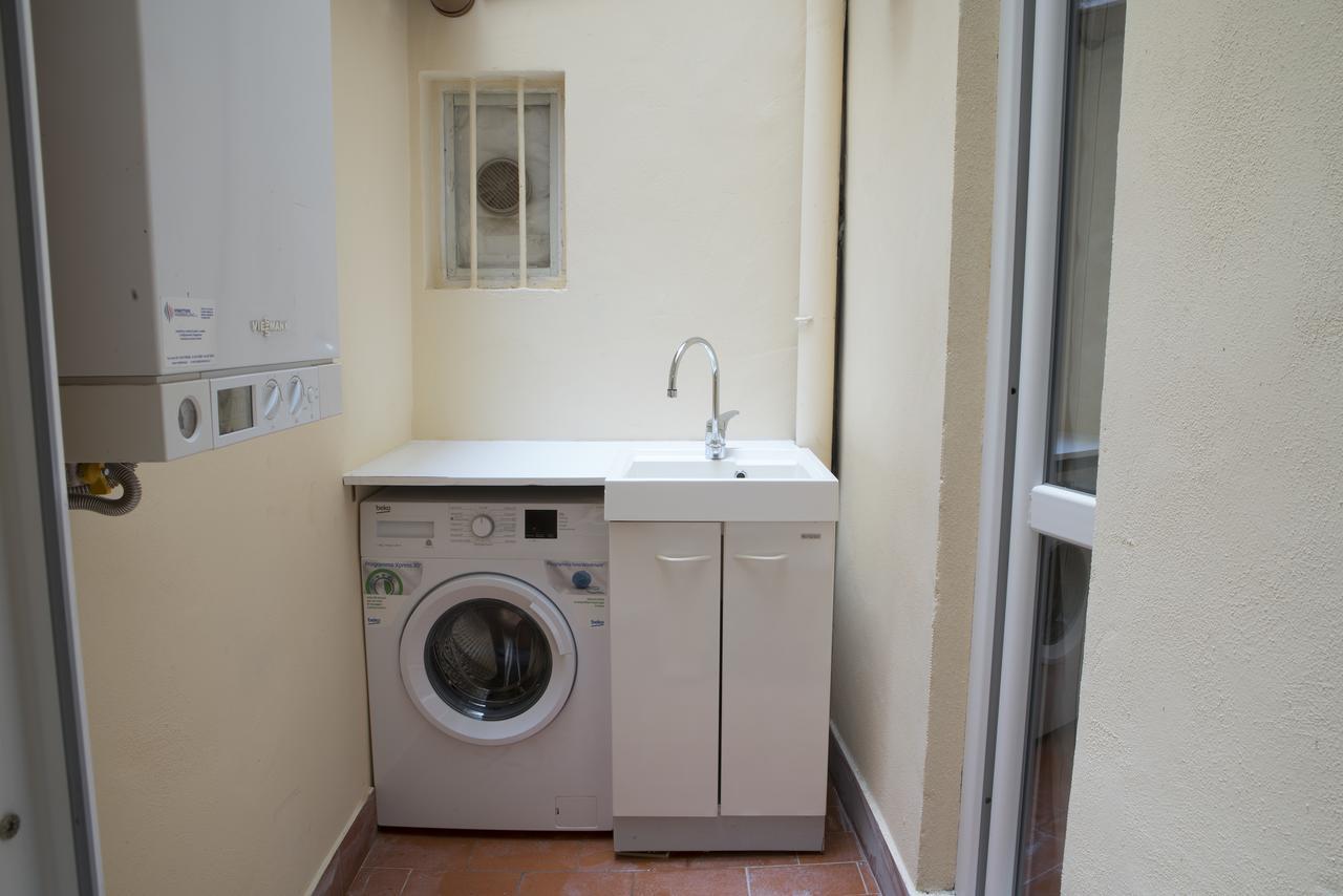 60sqm 1 bedroom, 2 bathroom Apartamento in Centro Histórico Florença Exterior foto